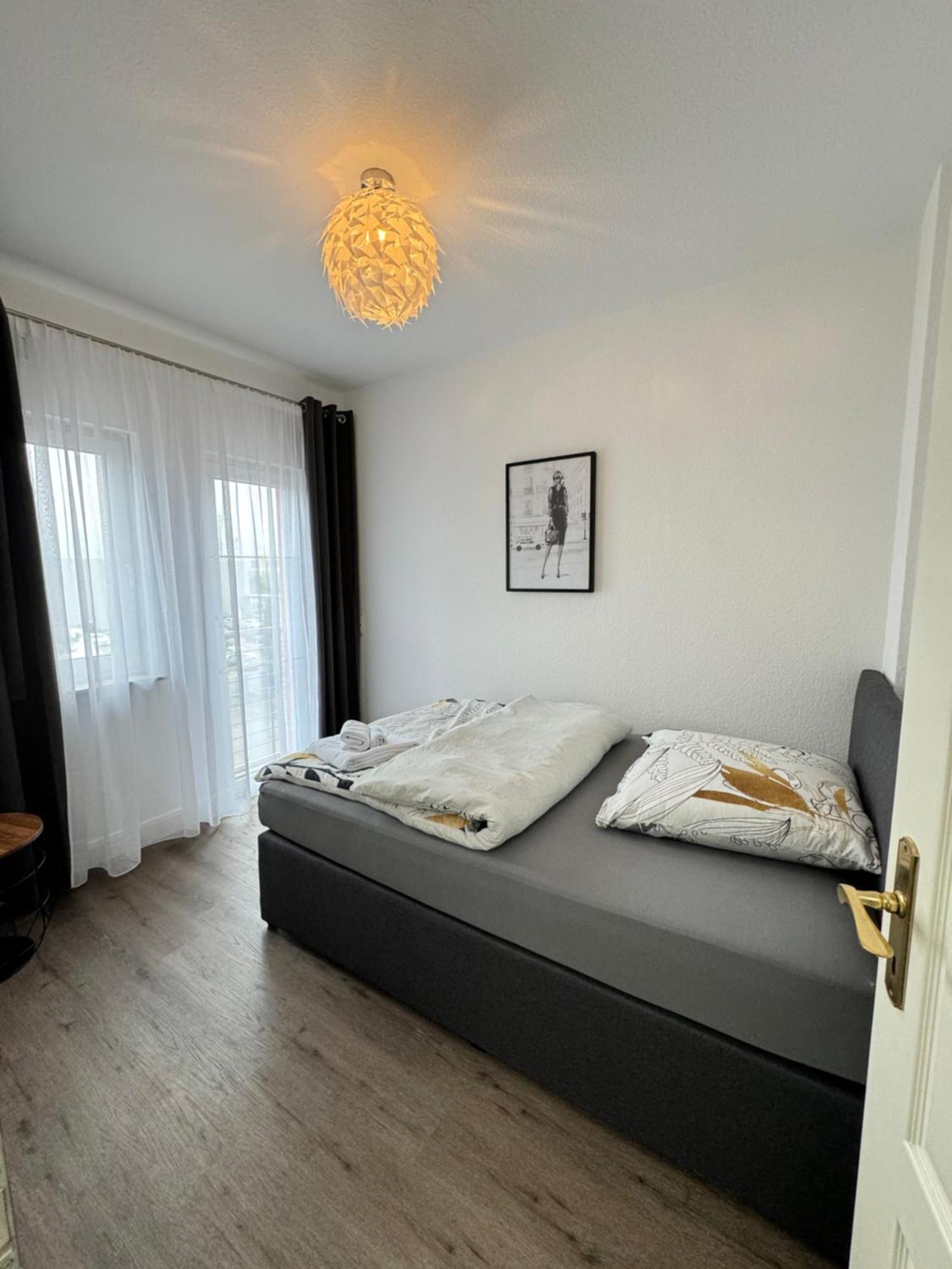 220 Qm Penthouse Wohnung Mit Fahrstuhl - Ohne Spa Mannheim Ngoại thất bức ảnh